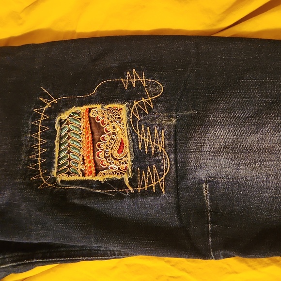 Jeans - Picture 3 of 6